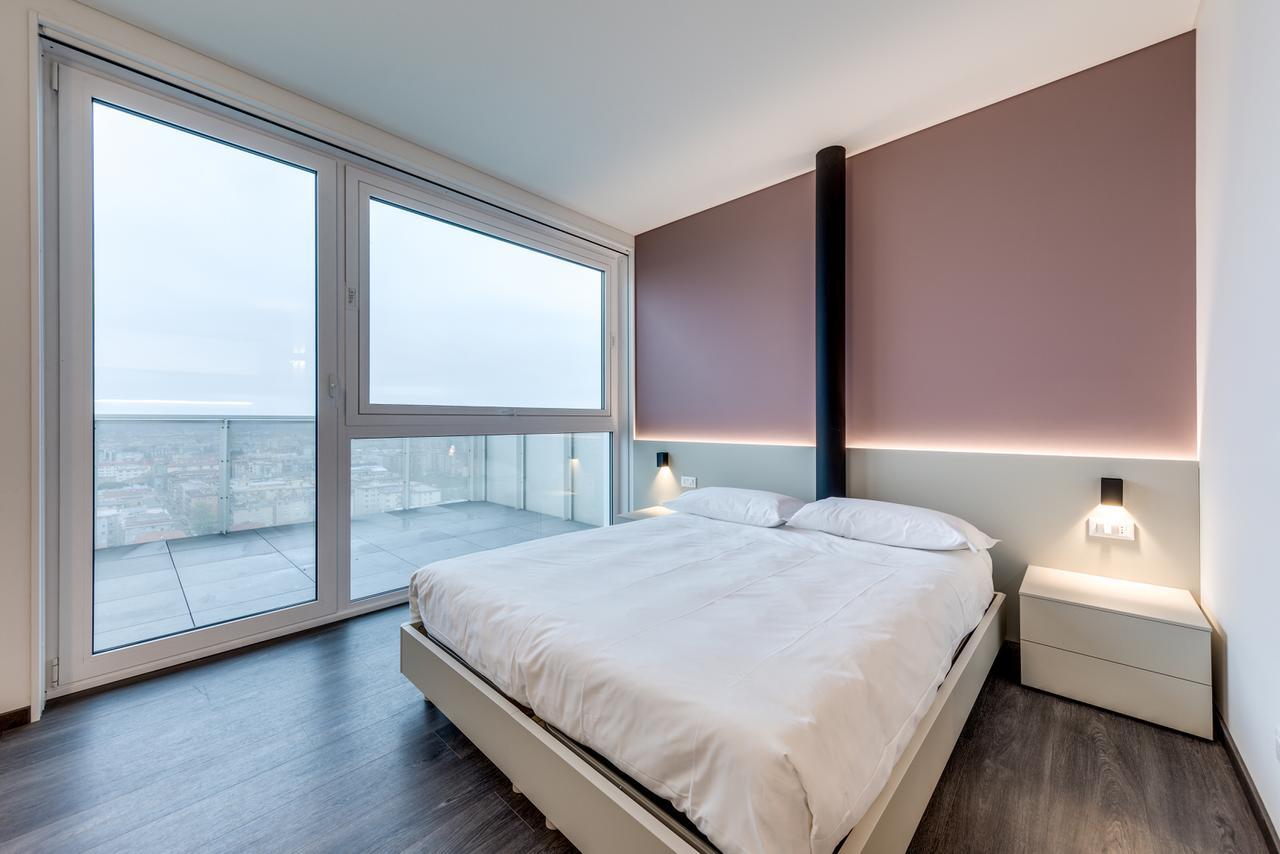 Sky Tower Suite Mestre Kültér fotó