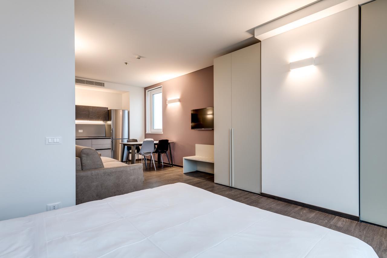 Sky Tower Suite Mestre Kültér fotó