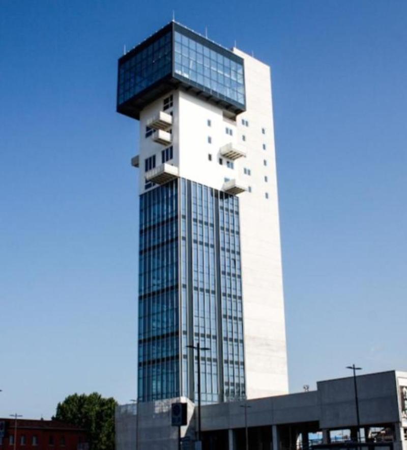 Sky Tower Suite Mestre Kültér fotó